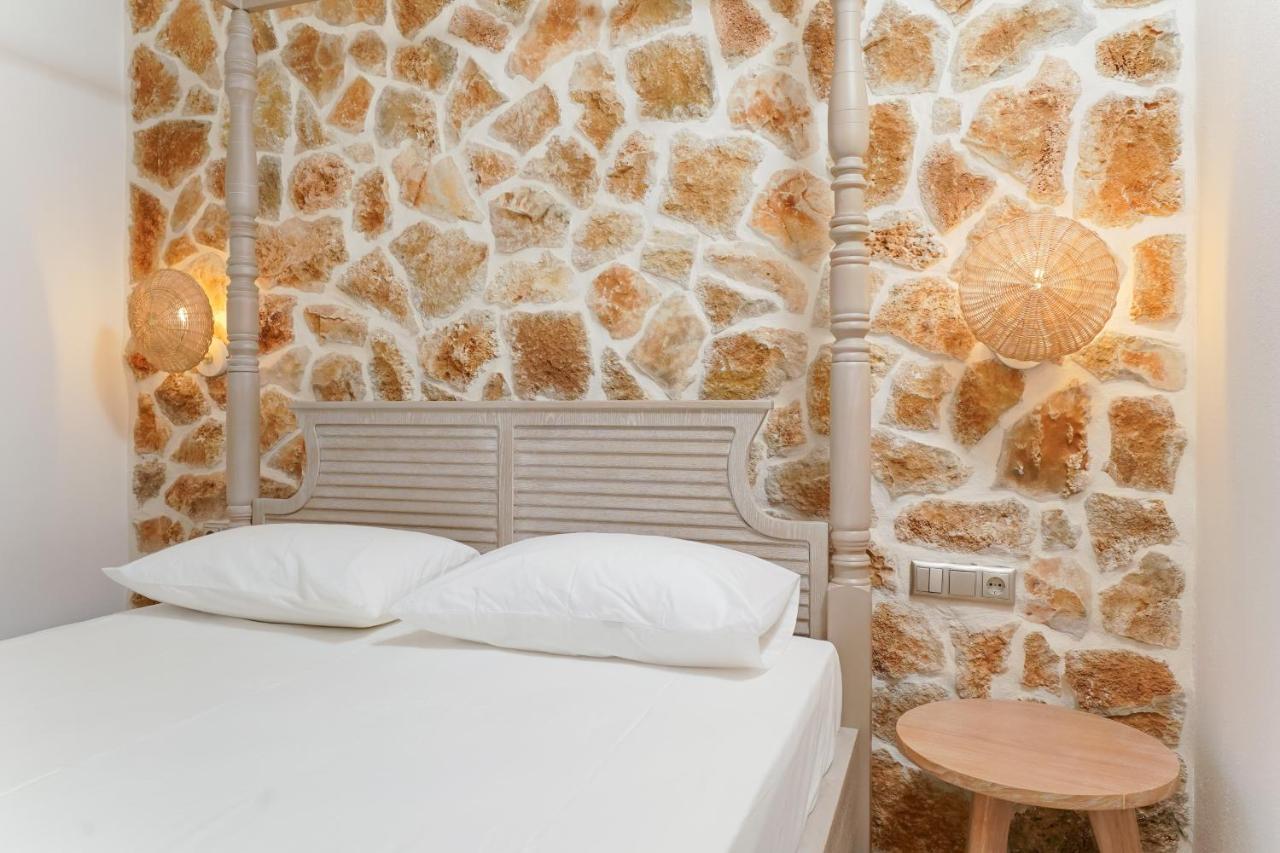 Athina Palace Luxurious Appartments Potos Exterior photo